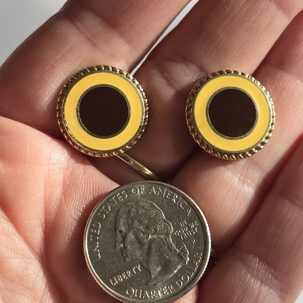 Vintage cuff links yellow brown enamel gold tone round circle formal